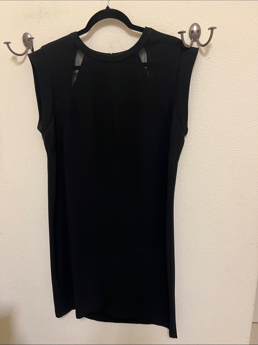 BCBGMaxAzria Black Sleeveless Crewneck Tunic